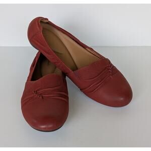 Clarks Rena Way Womens Size 8.5 Chestnut Leather Cushioned Slip On Flats Shoes
